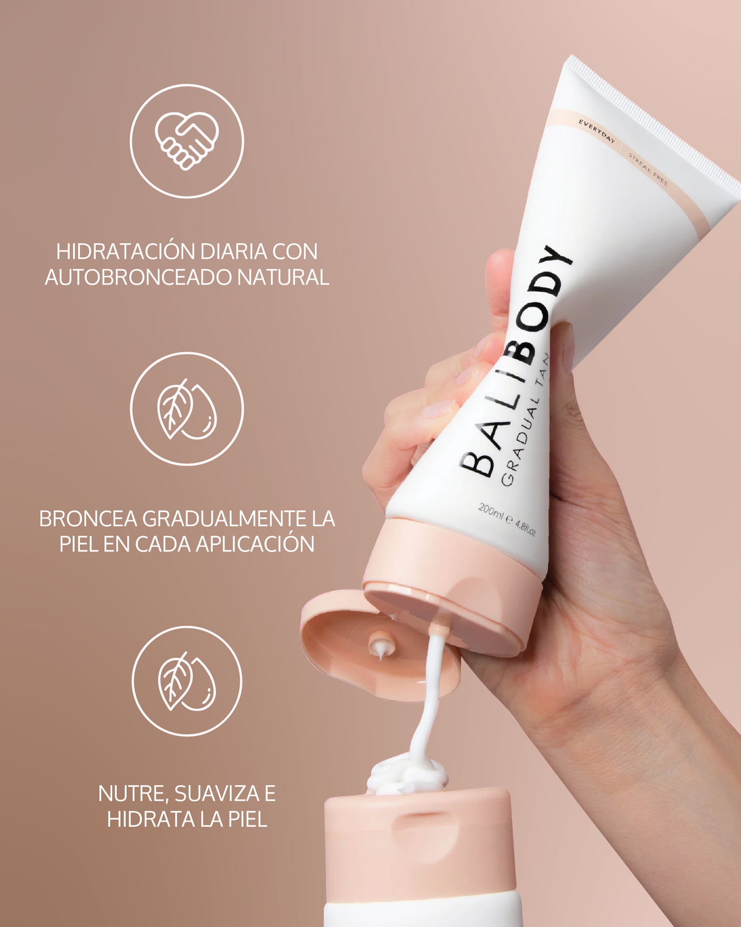 Autobronceante ultra hidratante que broncea la piel en cada aplicación de manera gradual y super natural. Nutre, suaviza e hidrata tu piel.