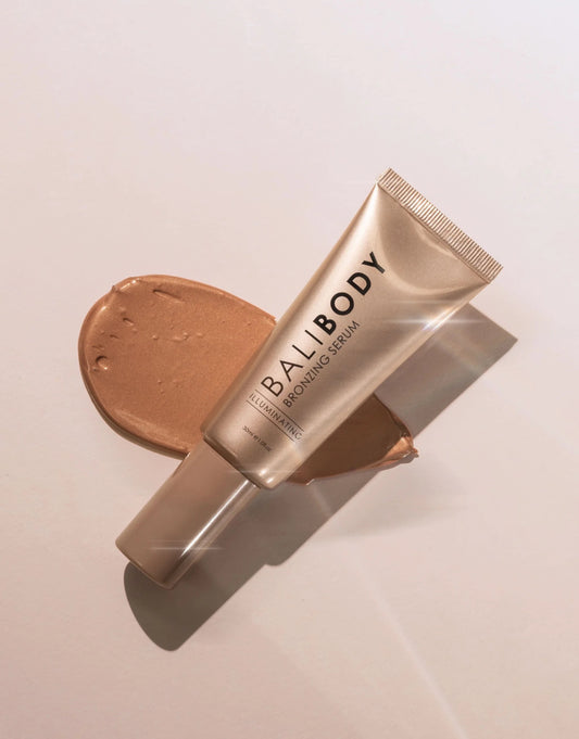 Iluminador perfecto para el rostro: Bronzing Serum